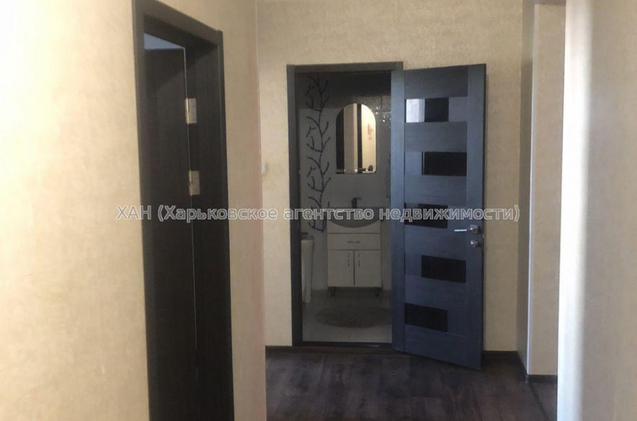 Продам квартиру, Роганская ул. , 2 кім., 65 м², евроремонт 