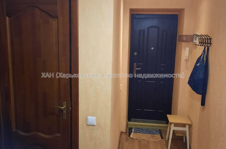 Продам квартиру, Юрия Паращука ул. , 3  ком., 60 м², косметический ремонт 