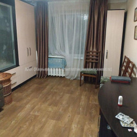 Продам квартиру, Каденюка ул. , 3 кім., 51.70 м², косметический ремонт