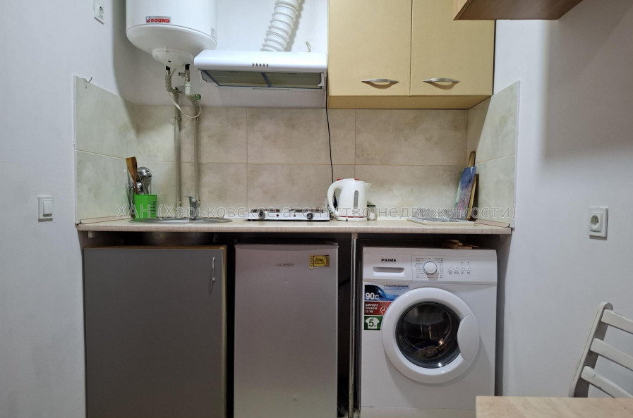 Сдам квартиру, Мира ул. , 1  ком., 18 м², капитальный ремонт 
