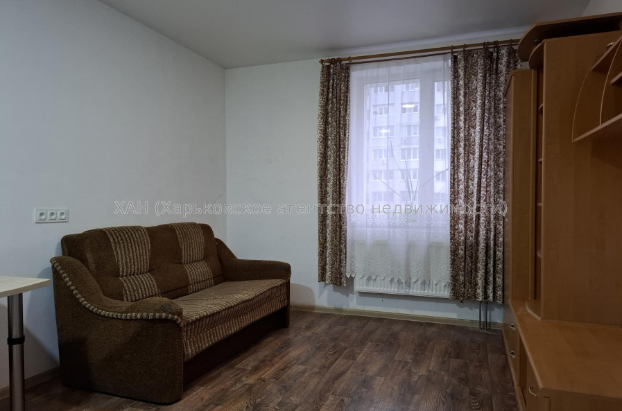 Сдам квартиру, Мира ул. , 1  ком., 18 м², капитальный ремонт 
