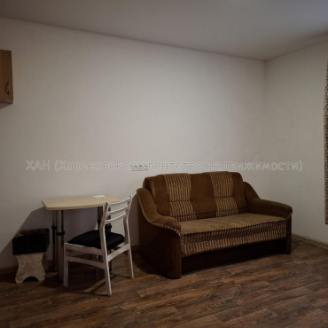 Сдам квартиру, Мира ул. , 1  ком., 18 м², капитальный ремонт 