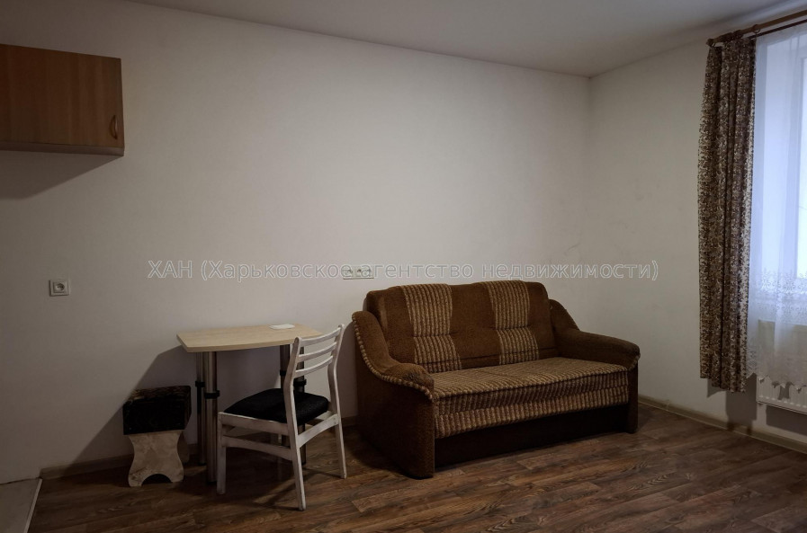 Сдам квартиру, Мира ул. , 1  ком., 18 м², капитальный ремонт 