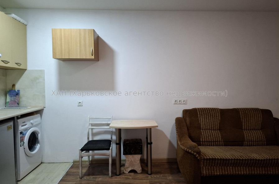 Сдам квартиру, Мира ул. , 1  ком., 18 м², капитальный ремонт 