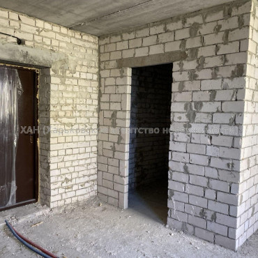 Продам квартиру, Семинарская ул. , 1 кім., 33 м², без внутренних работ 