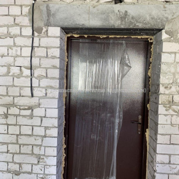 Продам квартиру, Семинарская ул. , 1 кім., 33 м², без внутренних работ 