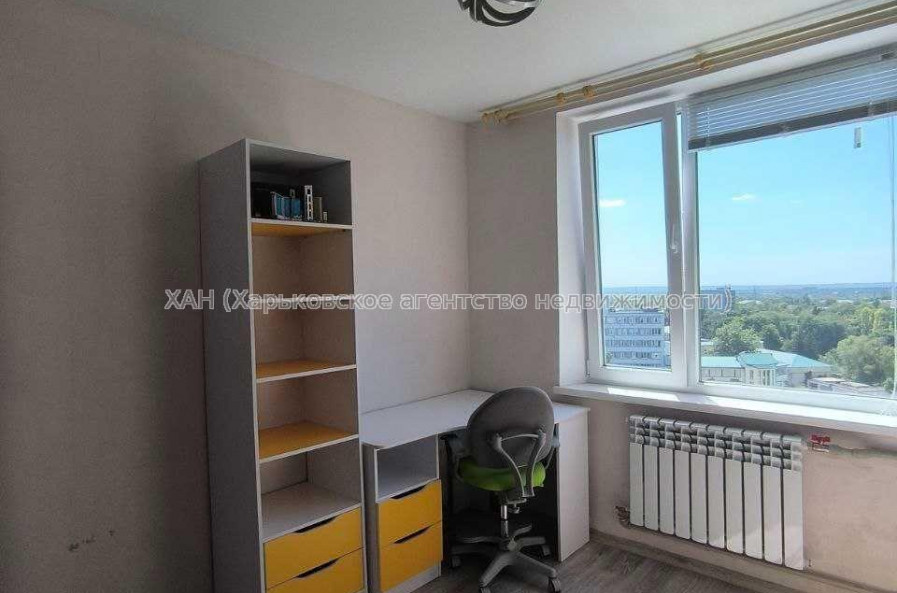 Продам квартиру, Бригады Хартия ул. , 2  ком., 45 м², капитальный ремонт 