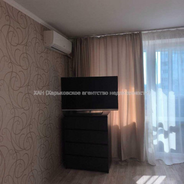 Продам квартиру, Бригады Хартия ул. , 2  ком., 45 м², капитальный ремонт 