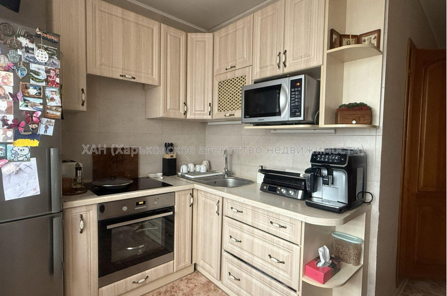 Продам квартиру, Зубарева Александра ул. , 4  ком., 83.70 м², евроремонт 