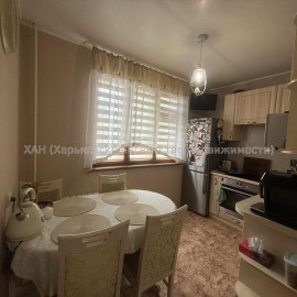Продам квартиру, Зубарева Александра ул. , 4  ком., 83.70 м², евроремонт