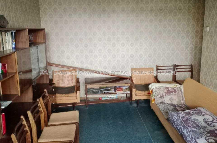 Продам квартиру, Защитников Неба ул. , 2  ком., 45.50 м², советский ремонт 