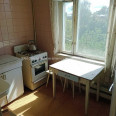 Продам квартиру, Защитников Неба ул. , 2  ком., 45.50 м², советский ремонт 