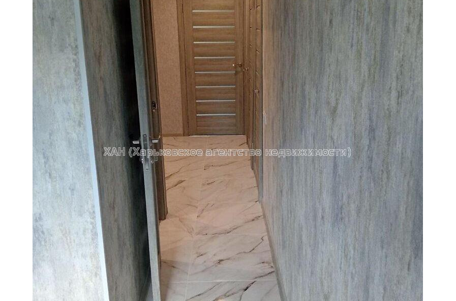 Продам квартиру, Тракторостроителей просп. , 3 кім., 63 м², капитальный ремонт 