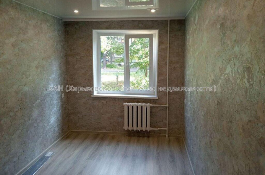 Продам квартиру, Тракторостроителей просп. , 3 кім., 63 м², капитальный ремонт 