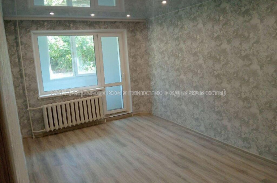 Продам квартиру, Тракторостроителей просп. , 3 кім., 63 м², капитальный ремонт 