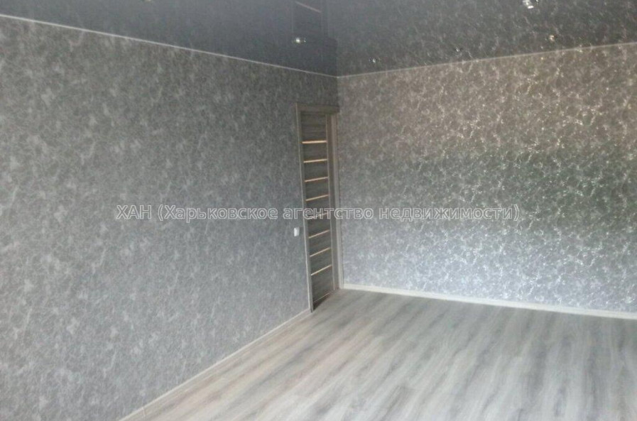 Продам квартиру, Тракторостроителей просп. , 3 кім., 63 м², капитальный ремонт 