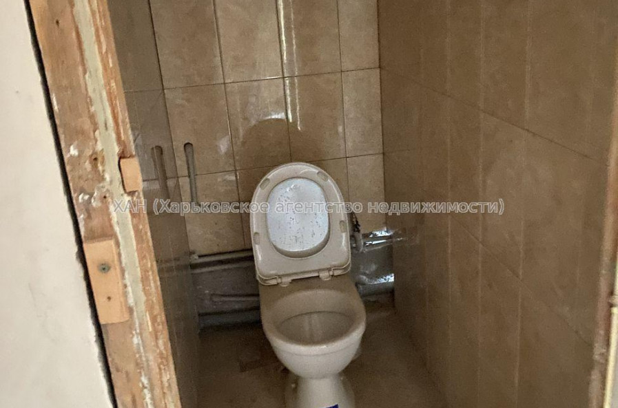 Продам квартиру, Руставели ул. , 2 кім., 55.60 м², без ремонта 