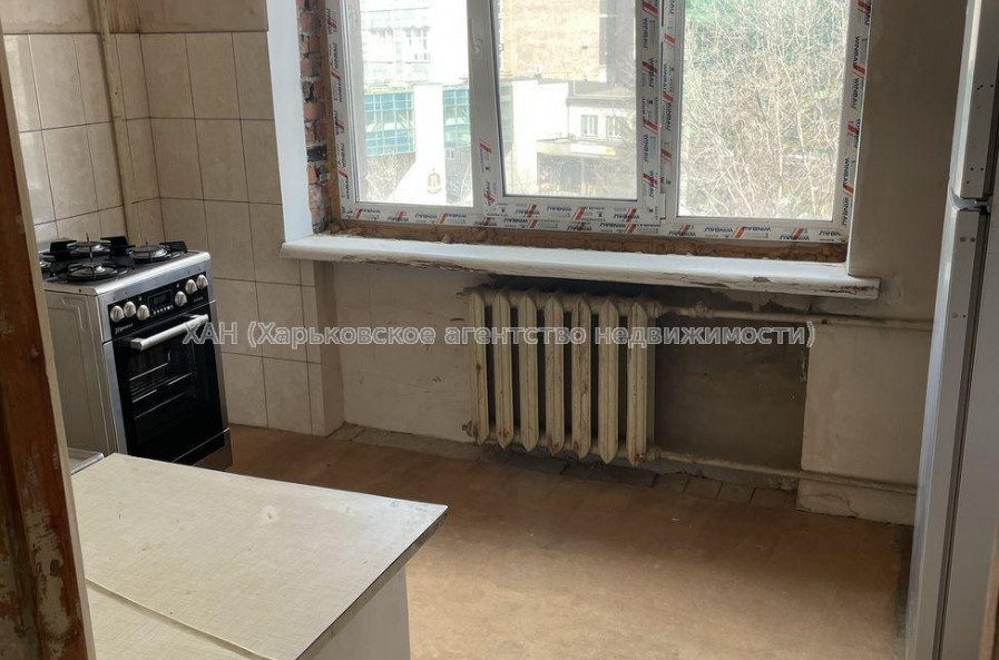 Продам квартиру, Руставели ул. , 2  ком., 55.60 м², без ремонта 