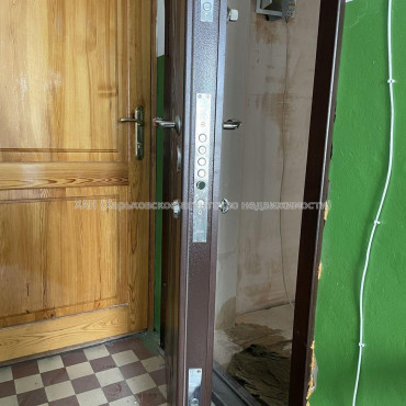 Продам квартиру, Руставели ул. , 2 кім., 55.60 м², без ремонта 