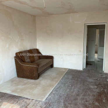 Продам квартиру, Руставели ул. , 2  ком., 55.60 м², без ремонта 