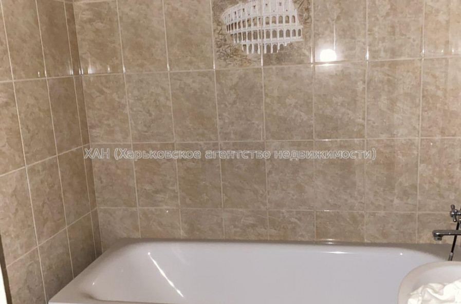 Продам квартиру, Руставели ул. , 2 кім., 55.60 м², без ремонта 