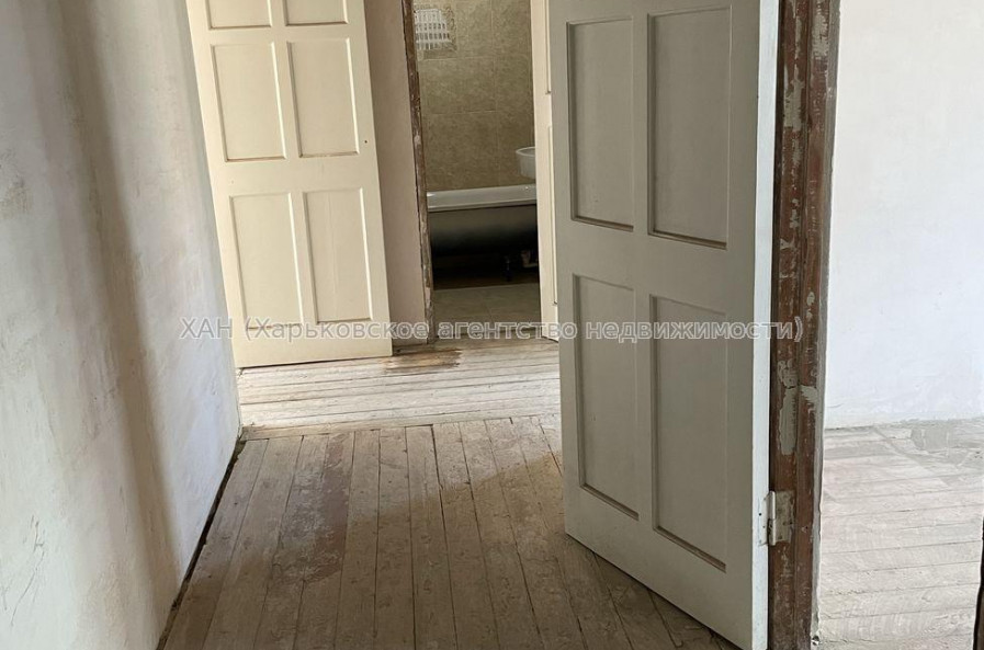 Продам квартиру, Руставели ул. , 2  ком., 55.60 м², без ремонта 