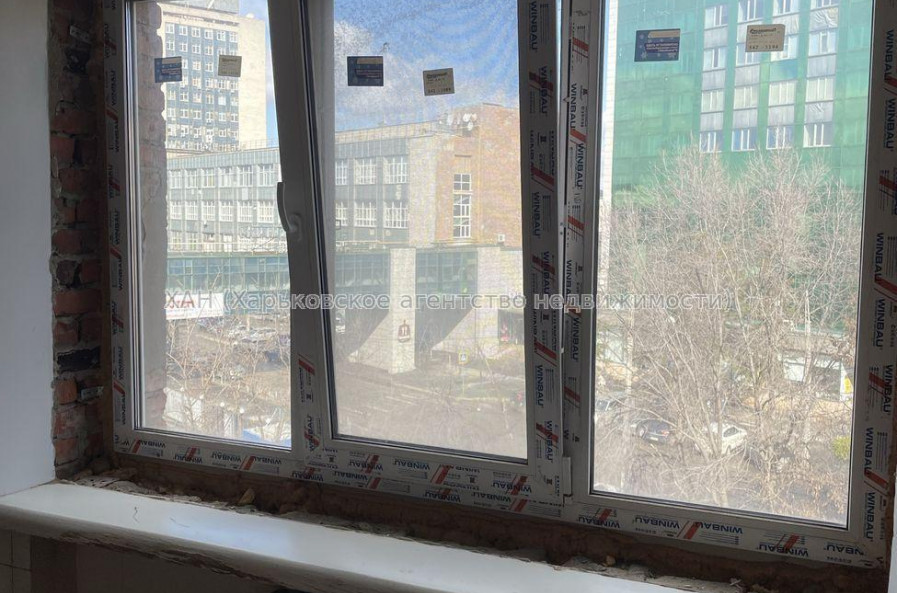 Продам квартиру, Руставели ул. , 2  ком., 55.60 м², без ремонта 