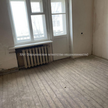 Продам квартиру, Руставели ул. , 2  ком., 55.60 м², без ремонта 