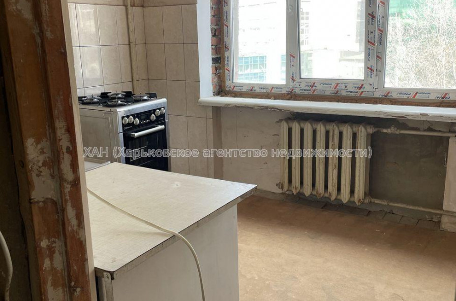 Продам квартиру, Руставели ул. , 2  ком., 55.60 м², без ремонта 