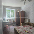 Продам квартиру, Роганская ул. , 2 кім., 44.80 м², без ремонта 