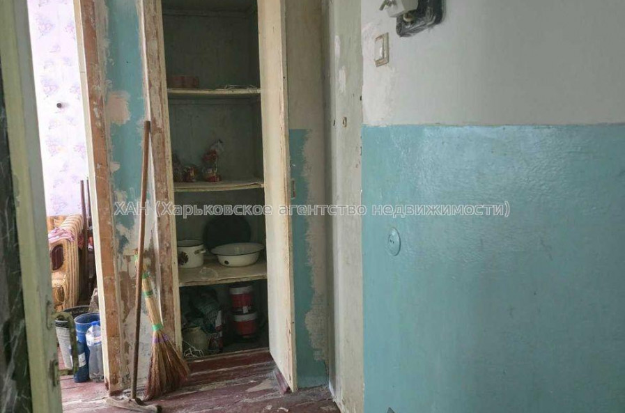 Продам квартиру, Роганская ул. , 2  ком., 44.80 м², без ремонта 