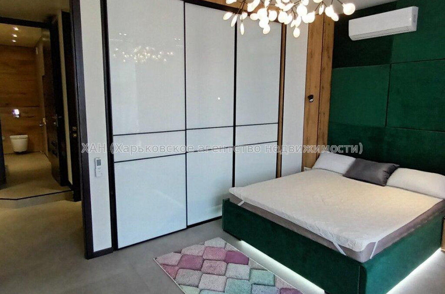 Продам квартиру, Культуры ул. , 2  ком., 110 м², авторский дизайн 