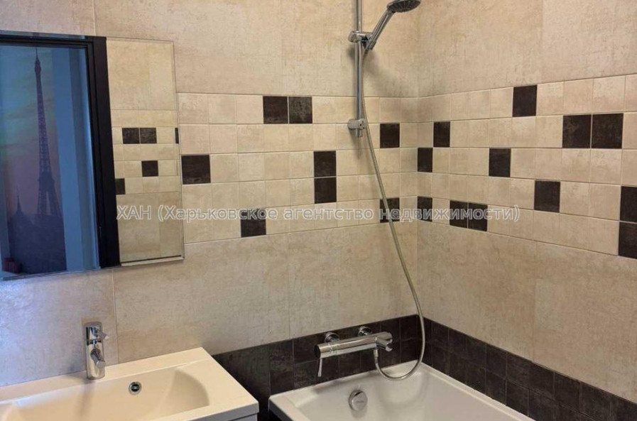 Продам квартиру, Салтовское шоссе , 3 кім., 85 м², авторский дизайн 