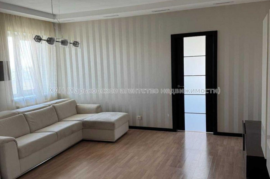 Продам квартиру, Салтовское шоссе , 3 кім., 85 м², авторский дизайн 