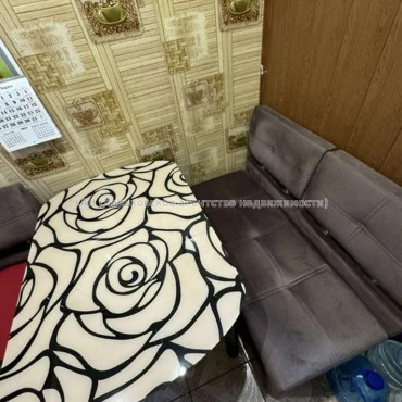Продам квартиру, Любови Малой  просп. , 1 кім., 32 м², евроремонт 