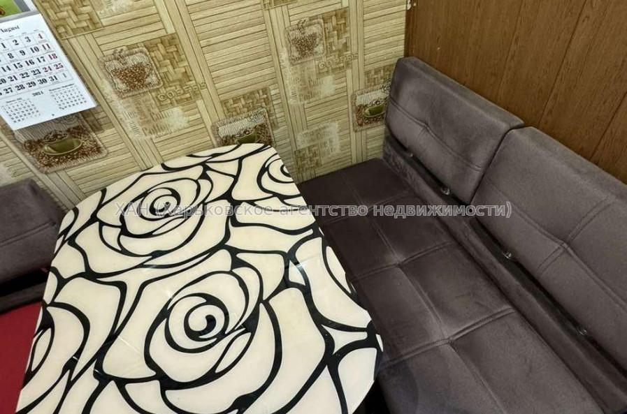 Продам квартиру, Любови Малой  просп. , 1 кім., 32 м², евроремонт 