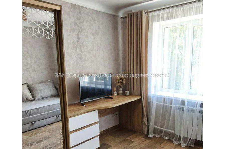 Продам квартиру, Свистуна ул. , 1 кім., 20 м², евроремонт 