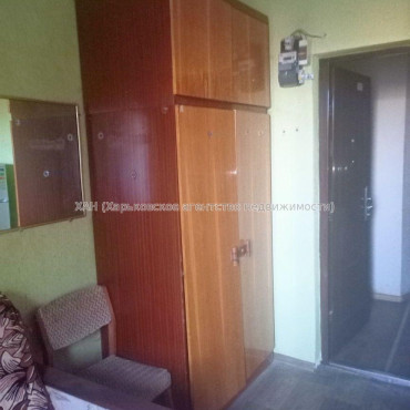 Продам квартиру, Полтавский Шлях ул. , 1  ком., 14 м², косметический ремонт 