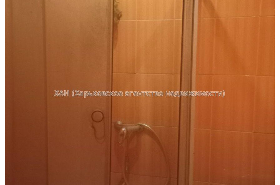 Продам квартиру, Полтавский Шлях ул. , 1  ком., 14 м², косметический ремонт 