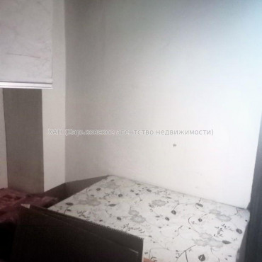 Продам квартиру, Полтавский Шлях ул. , 1  ком., 14 м², косметический ремонт 