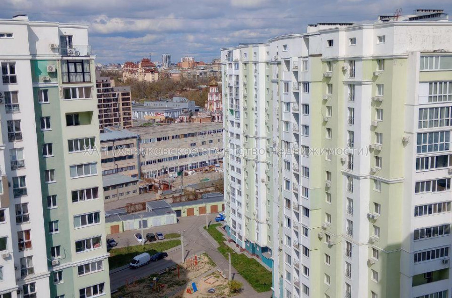 Продам квартиру, Рогатинская Левада ул. , 2 кім., 48 м², евроремонт 