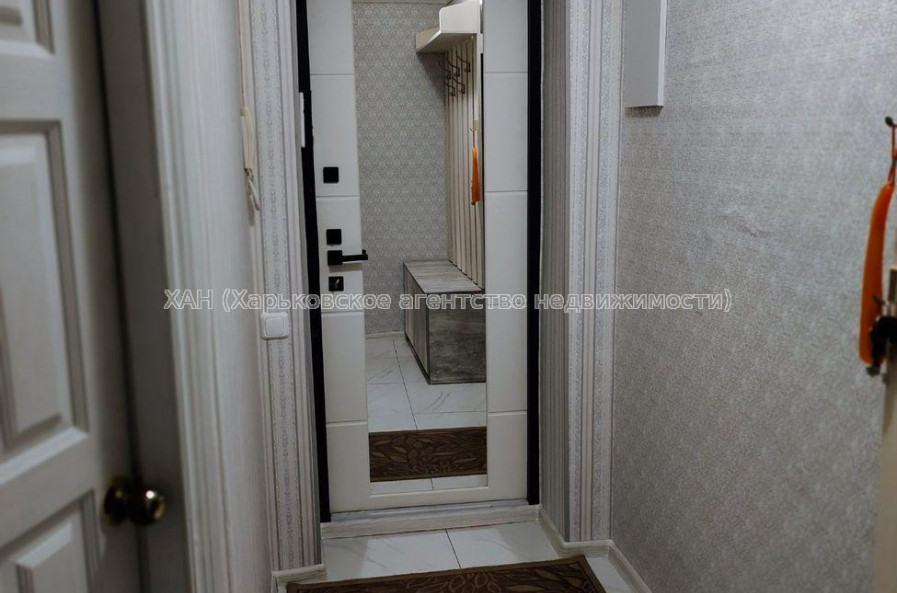 Продам квартиру, Харьковских Дивизий ул. , 2 кім., 44 м², капитальный ремонт 