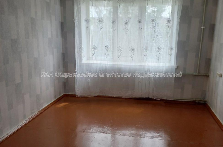 Продам квартиру, Александровский просп. , 1 кім., 12 м², косметический ремонт 