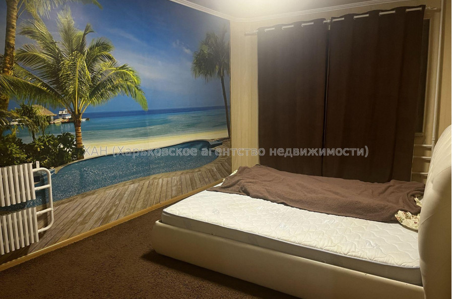 Продам квартиру, Валентиновская ул. , 3  ком., 64 м², косметический ремонт 