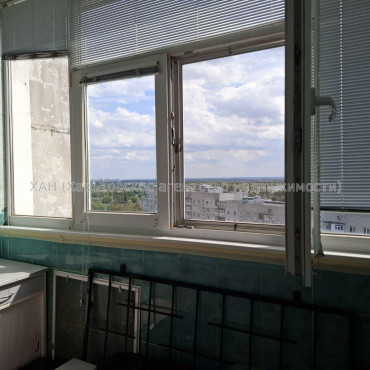 Продам квартиру, Северина Потоцкого ул. , 1 кім., 38.90 м², косметический ремонт 