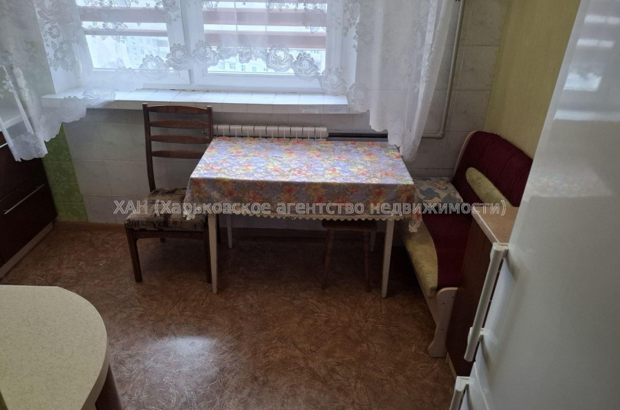 Продам квартиру, Северина Потоцкого ул. , 1  ком., 38.90 м², косметический ремонт 