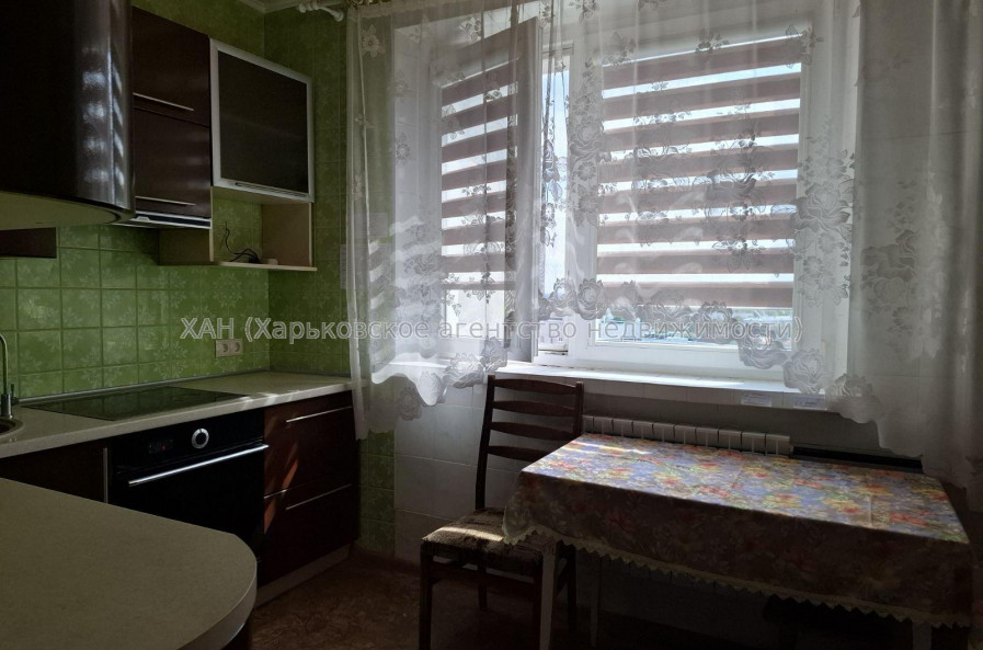 Продам квартиру, Северина Потоцкого ул. , 1  ком., 38.90 м², косметический ремонт 