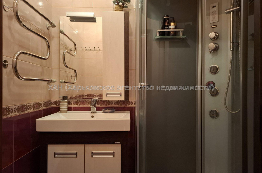 Продам квартиру, Северина Потоцкого ул. , 1  ком., 38.90 м², косметический ремонт 