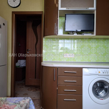 Продам квартиру, Северина Потоцкого ул. , 1 кім., 38.90 м², косметический ремонт 