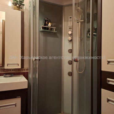 Продам квартиру, Северина Потоцкого ул. , 1 кім., 38.90 м², косметический ремонт 